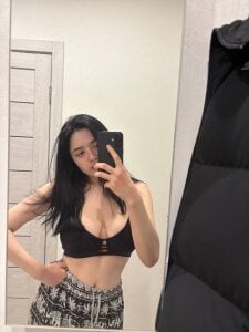 Minx_Night_CityXqi Bild