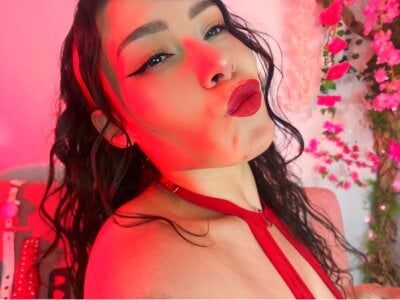 im_marianaG Red ❤️ Billede