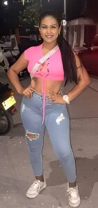 horny_charlotte01 Public Pic 4