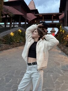 HaIinaDifabio It's me Pic 2