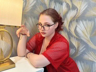 MADDY_GRANT Playful mood😇  5. fénykép