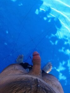 Unfaithful9 Public Foto