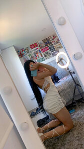 cami_cortt Public Pic