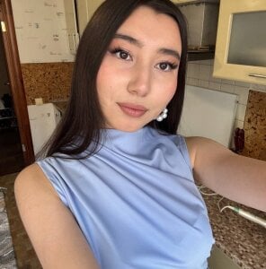 Alice_puff Public Pic 5