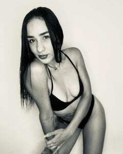 __IRIS__ Photo Day 🖤 Pic 3