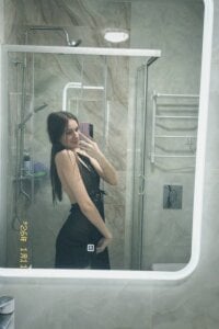 Zdjęcia ShaeHeeter Black vibe: 