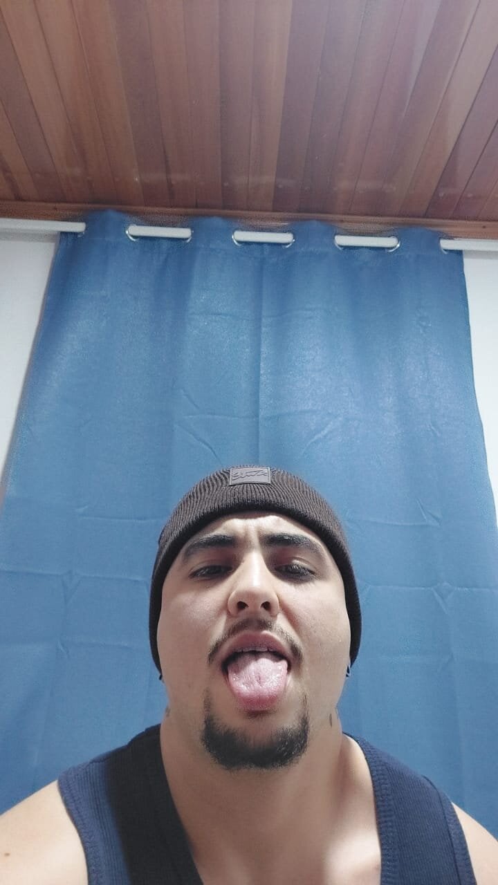 marcus_harris Tongue... 👅 Bilde