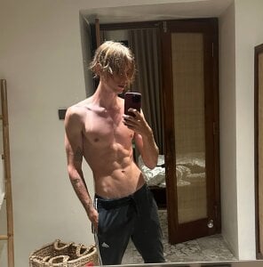 hedgec0cks Sasha Pic