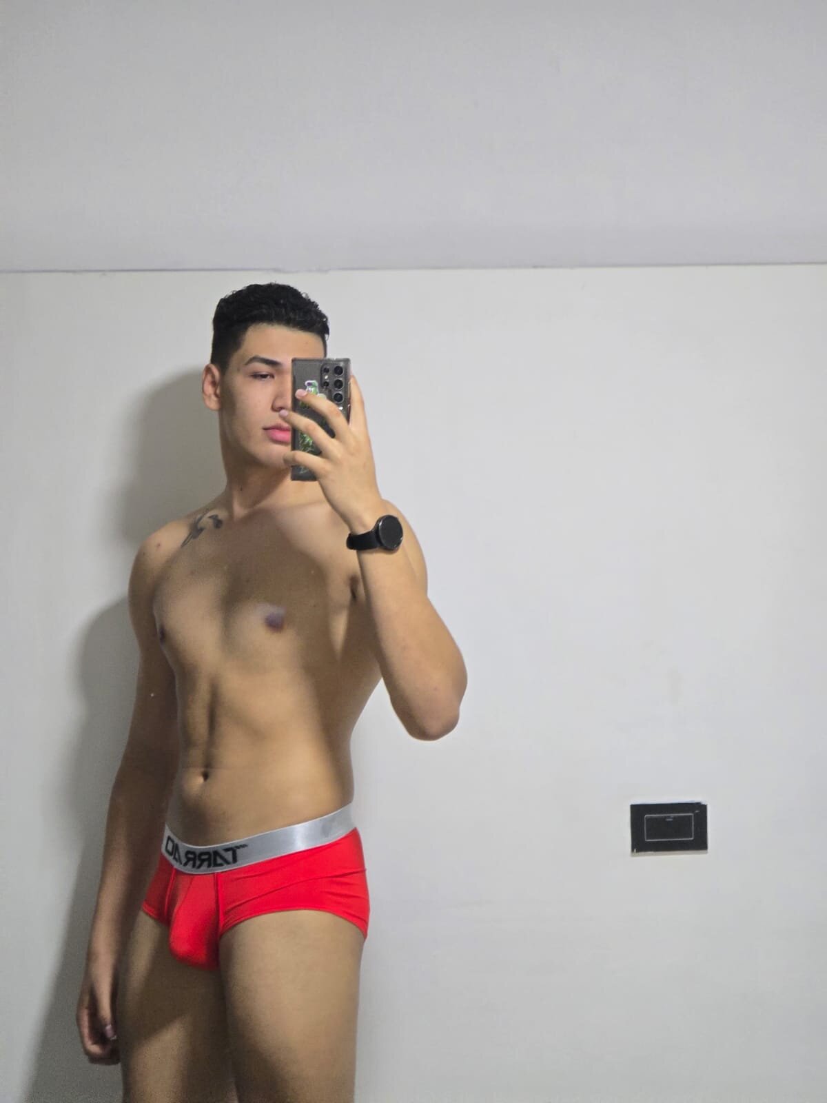 _AnthonyLima_ adlı kullanıcının viral fotoğrafları:  2473