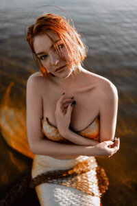 CarolineGinger hot mermaid Photo