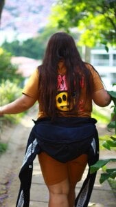 TaniaBellini Over the shot зображення