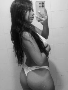 Yuleimys_rosse me зображення 4