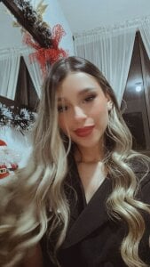 Sophie-velvet Public Pic