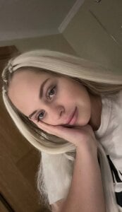 Nikolla_ Public зображення 2