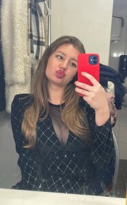 AnnaMitchell Public  3. fénykép