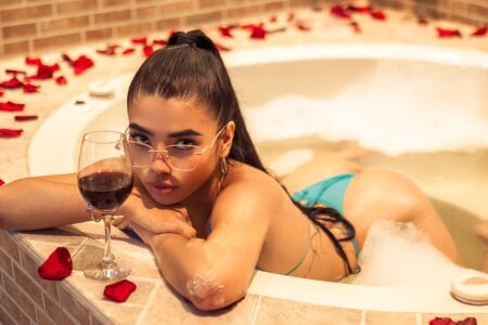 Jacuzzy hot de Lissa_Torres Fotos 5
