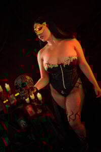 Lunaa_bellaa special hallowen Pic 4