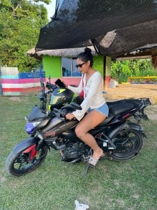 ZaraDavid1 🛣️ รูป 