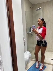 2001Sofisweet Public Pic 5