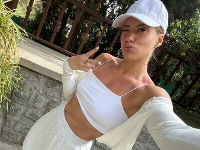 ElllySun Public Pic 5