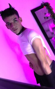 TAYLOR_FENIX_ i'm you devil ! 🔥🔥 사진 4
