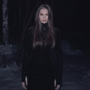 Public od Alyssa_Thornwod  snímek