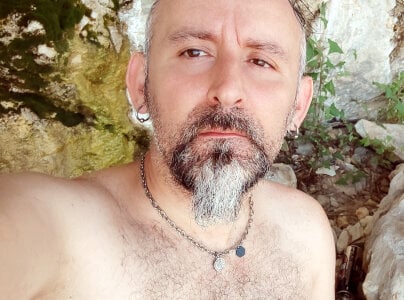 BuckWessle Public Pic