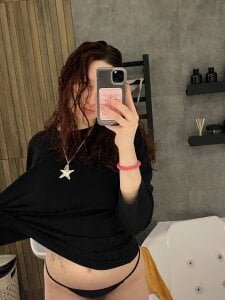 AylaRuer Public Pic 5