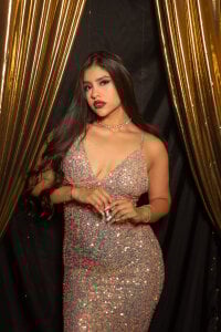 MelanieRioss HAPPY NEW YEAR !!! Pic
