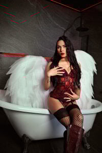 megan_luxe_ an angel here 🪽  4. fénykép