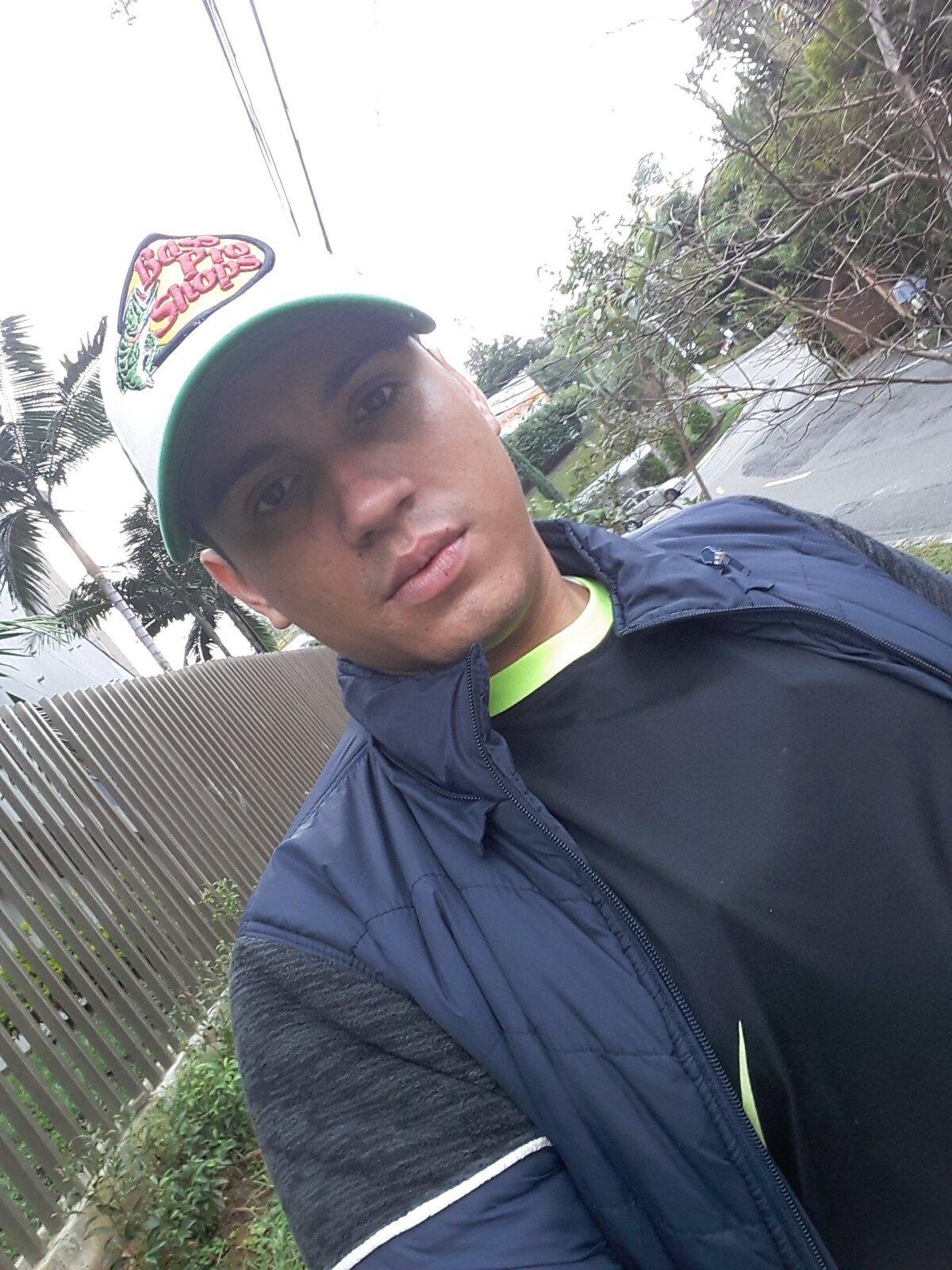 ภาพที่กำลังนิยมของ Armando2896  3227