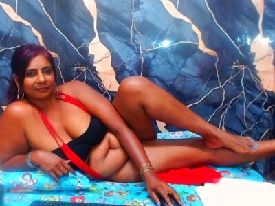 indianerotica69 y6 Pic