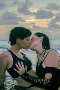 Alice_Dark21 Wet skin 💦 Pic