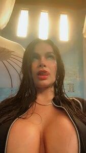 CataleyaRusso Public Pic 2