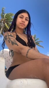 Raven_Witch_ Living the good life... with sun, beach, and sea vibes ☀️🏖️🌊 Pic 3