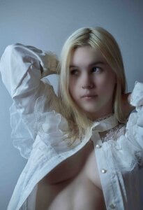 ElizSpieth Soo hot💖💖💖 Pic 4