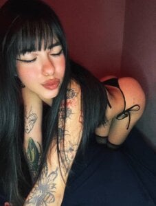 Bad-dixxxe I love my waist Pic