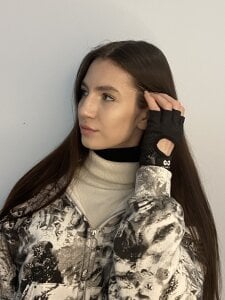 KristyZagac Public Immagine  7