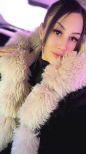 khloe_starrr: Public ( 5 фото)