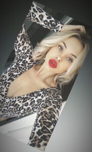 Jenny_hey Public Pic 6