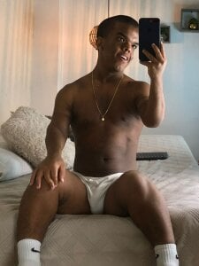 CHARLIE_WALKERRPublic Bild 2