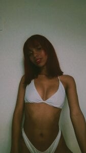 1_karla COME LOVE Pic 3
