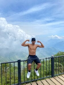 Brand_Collins From the summit🍃 Pic 3