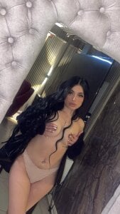 Julieta-Horny- Public Pic 4