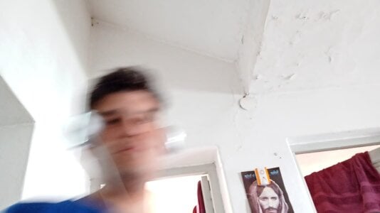 R0mpopvt4z Public . fénykép