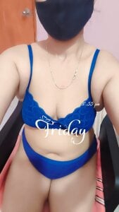 SpicyQueenX69 Beautiful eyes Pic 2