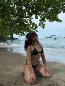 Zaira_Baan Public Gambar 4