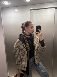 roxy_roxyss Public Pic 8