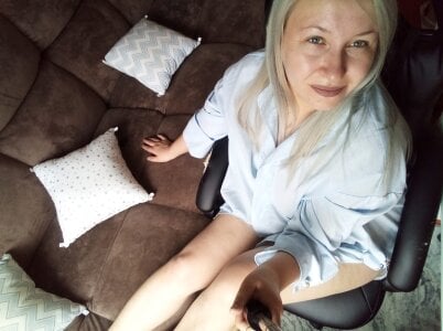 sarakatherin Public Pic 9