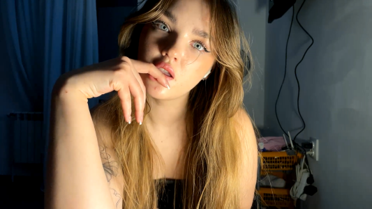 Ginnyinjeans Parisian Pause Pic